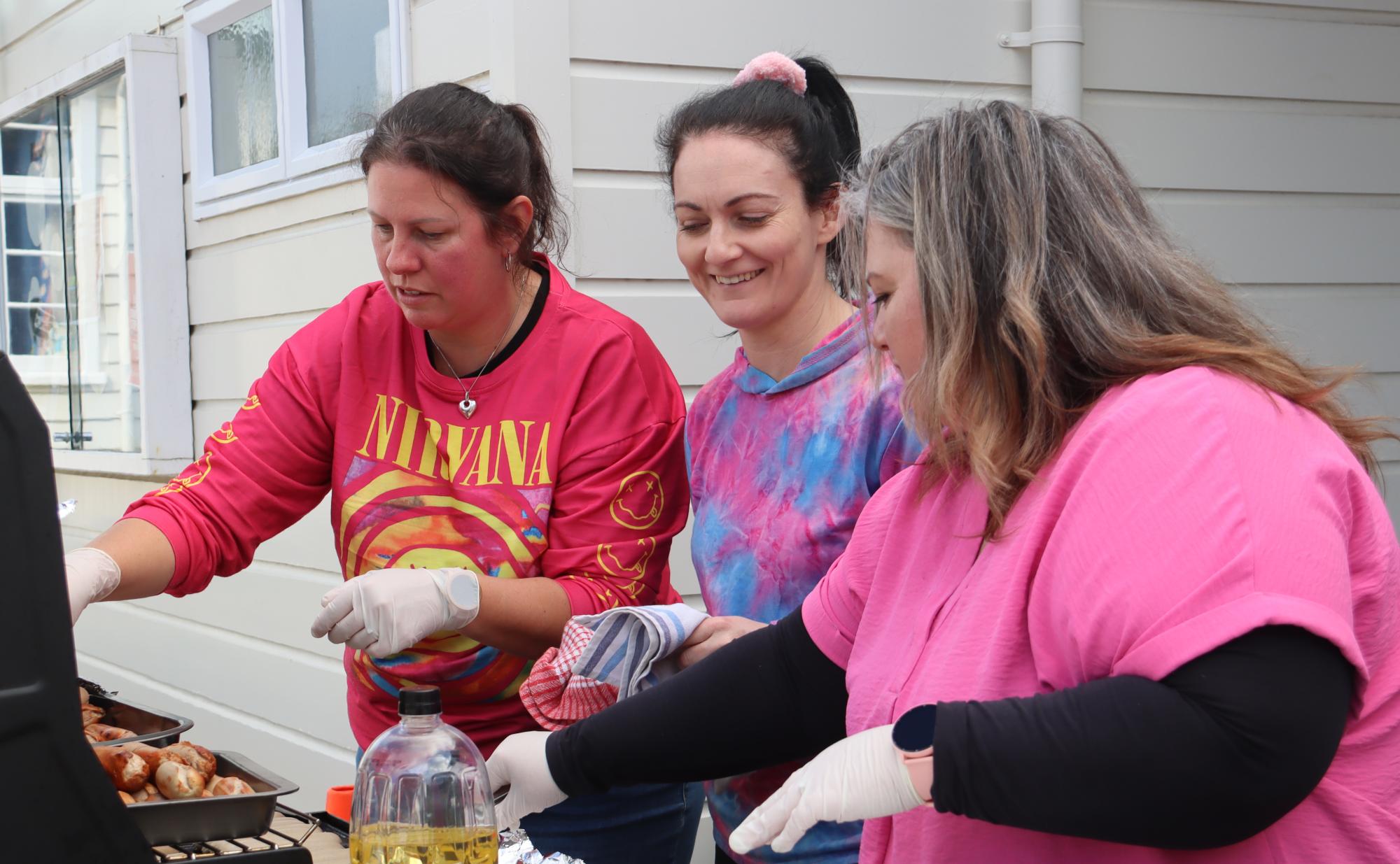 Sausage Sizzle a ‘Sizzling’ Success!